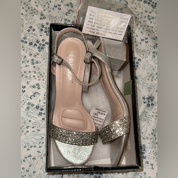 Silver Block heel size 7 woman - Picture 3 of 6